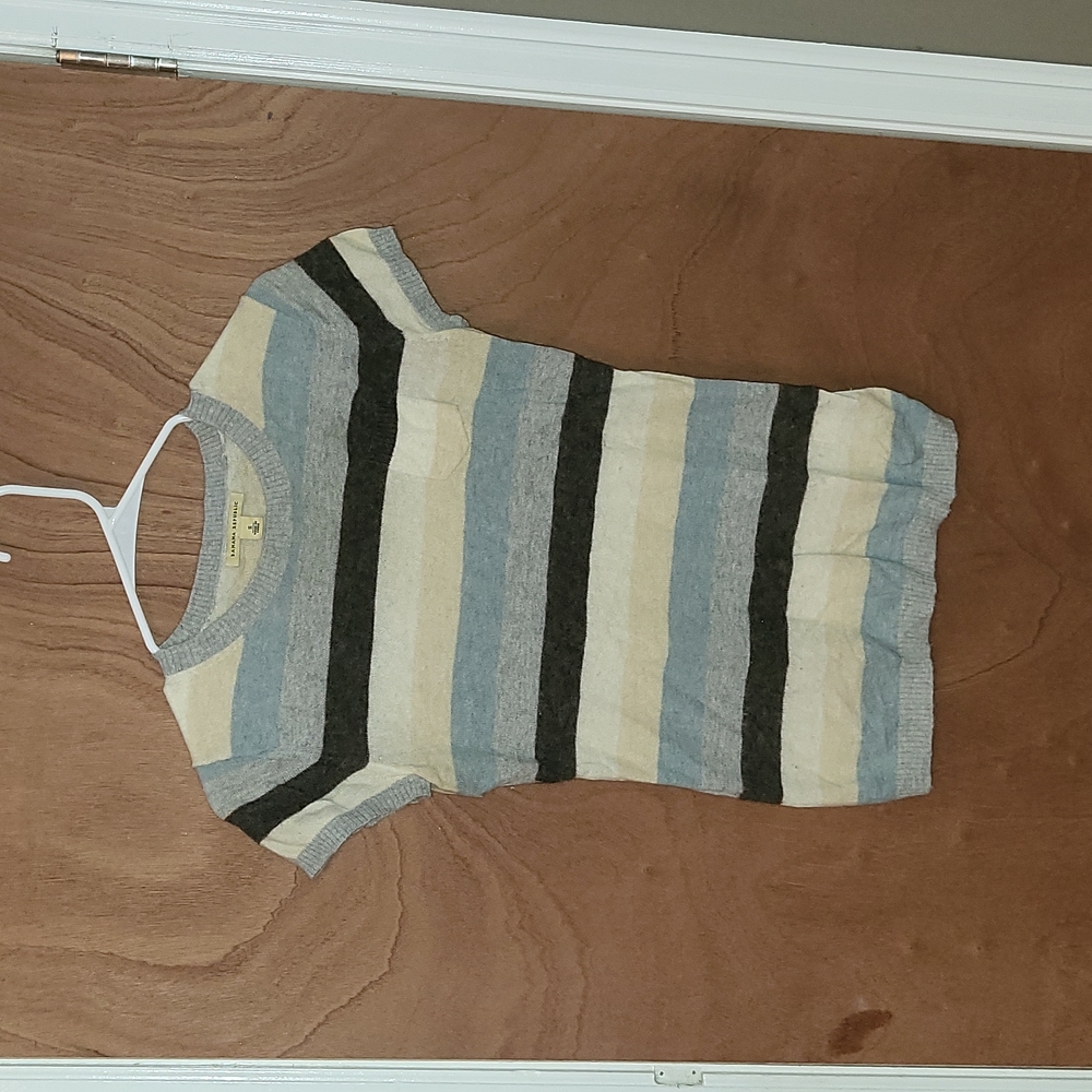 Banana Republic T